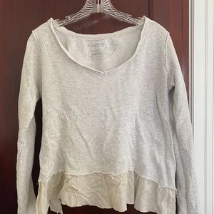 Free People | Boho chic sweatshirt w layered trim